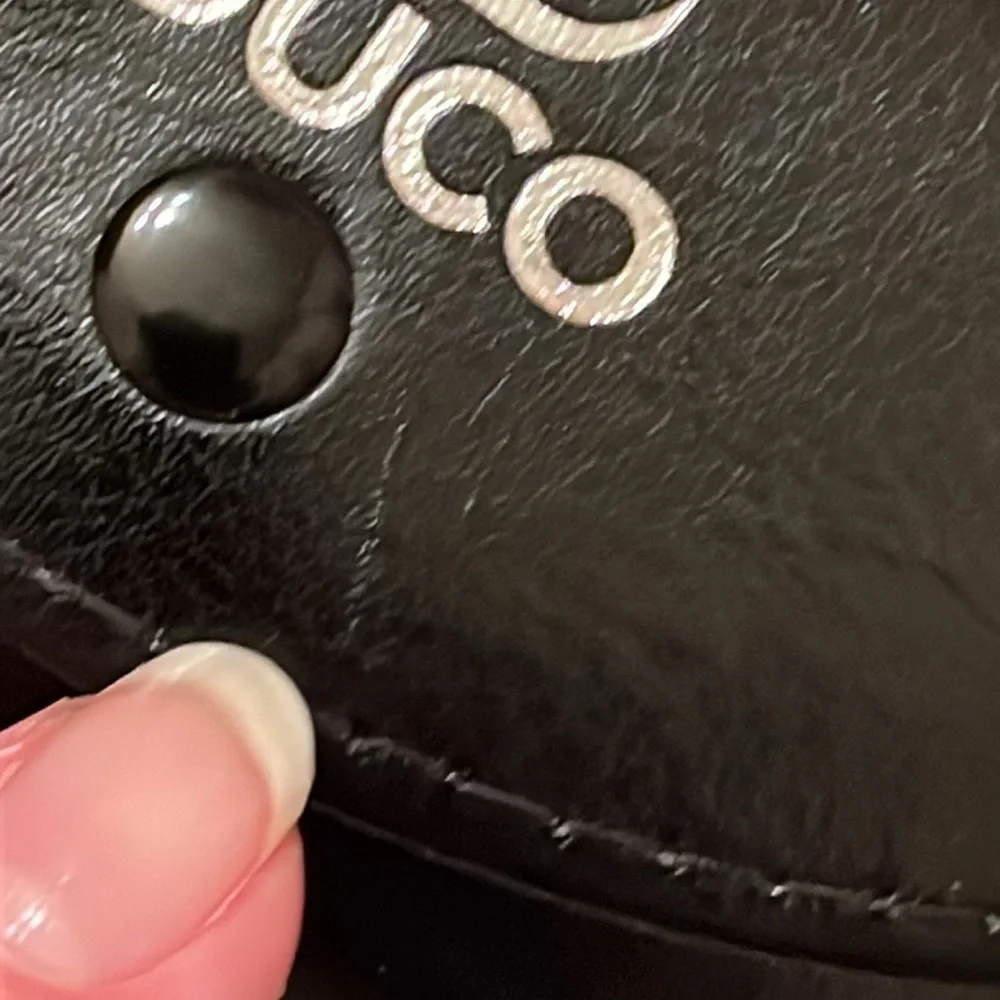 DUCO black sunglasses or eyeglasses case- pre-owned, foldover snap closure